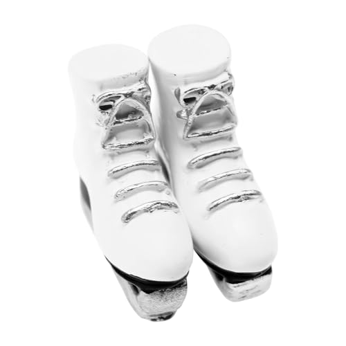 Rollschuhe für Puppen, weiße Miniatur-Rollschuhe, Modell aus Kunstharz, weiße Eiskunstlaufschuhe, Schuhe mit Rollen, Wintersportschuhe, Miniaturzubehör im Maßstab Rollschuhe für Puppen, weiße Miniatur-Rollschuhe, Modell aus Kunstharz, weiße Eiskunstlaufschuhe, Schuhe mit Rollen, Wintersportschuhe, Miniaturzubehör im Maßstab von Generic