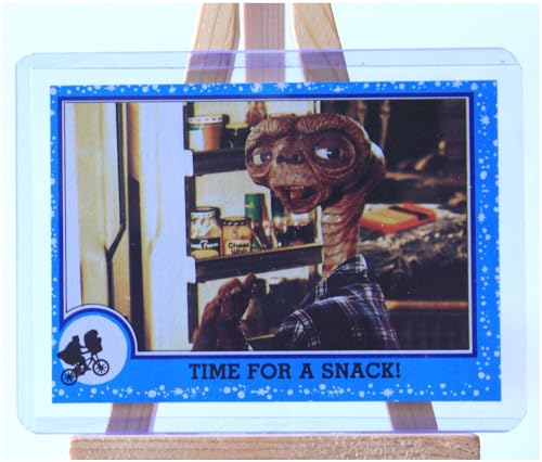 E.T. der Außerirdische beim Plündern des Kühlschrankes, Time for a Snack!, Topps Spielfilm Sammelkarte 26 aus dem Jahr 1982 von Generisch