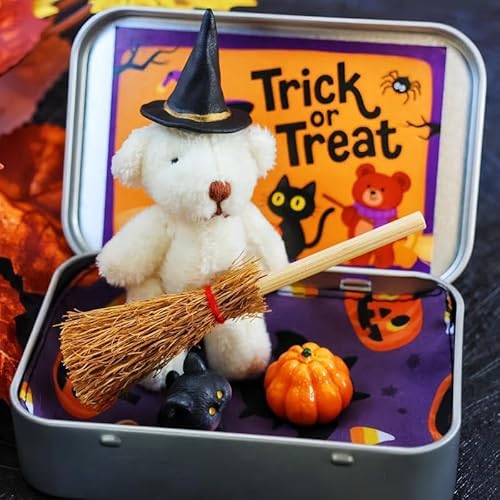 Halloween-Bär in einer Box für Süßes oder Saures, Teddybär in einer Box für Süßes oder Saures – Miniatur-Hexer, handgefertigter Hexen-Teddybär in Box, mit Hexen-Zauberer-Decke, Besen, Umhang, Kürbis Halloween-Bär in einer Box für Süßes oder Saures, Teddybär in einer Box für Süßes oder Saures – Miniatur-Hexer, handgefertigter Hexen-Teddybär in Box, mit Hexen-Zauberer-Decke, Besen, Umhang, Kürbis von Generisch