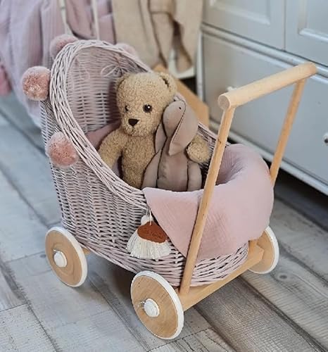 Korb Puppenwagen aus Weide, mit Bettwäsche, Korbpuppenwagen, Hellrosa, rosa, mit Pompoms Korb Puppenwagen aus Weide, mit Bettwäsche, Korbpuppenwagen, Hellrosa, rosa, mit Pompoms von Generisch
