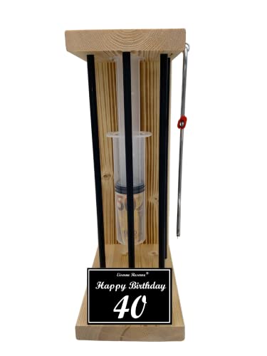 Originelle lustige Geldgeschenke zum 40. Geburtstag Geschenkideen für Männer Frauen - Eiserne Reserve Spritze - Geschenke verpacken Text s/w Happy Birthday 40 von Genial-Anders