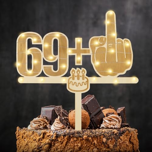 Giftota Lustige Cake Topper 70. Geburtstag Holz mit LED Lichterkette - 70. Geburtstag Deko - Tortendeko 70 Jahre - Kuchen Deko für 70. Jahre Frauen Männer Giftota Lustige Cake Topper 70. Geburtstag Holz mit LED Lichterkette - 70. Geburtstag Deko - Tortendeko 70 Jahre - Kuchen Deko für 70. Jahre Frauen Männer von Giftota
