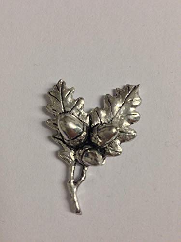 Gifts For All Code C24 Eiche Blätter Hergestellt aus Solid Fein Englisch Pewter Pin Anstecker Abzeichen Verschickt von US 2016 aus Derbyshire UK von Gifts For All