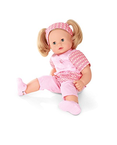 Götz 1427172 Maxy Muffin in Style Puppe - 42 cm große Babypuppe mit blauen Schlafaugen, blonden Haaren und Weichkörper - 8-teiliges Set von Götz