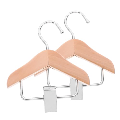 Gogogmee 2 Stück Mini Holz Puppenkleiderbügel aus Metall und Holz Kleine Robuste Puppenkleiderhalter für Puppenschrank Praktisches Puppenzubehör zur Ordentlichen Aufbewahrung von Gogogmee 2 Stück Mini Holz Puppenkleiderbügel aus Metall und Holz Kleine Robuste Puppenkleiderhalter für Puppenschrank Praktisches Puppenzubehör zur Ordentlichen Aufbewahrung von von Gogogmee