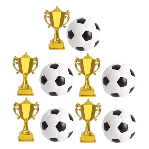 Gogogmee 5 Sätze Mini Goldene Fußball Pokal Trophäen Kuchen Deko Kunststoff Kleine Auszeichnung Pokale Fußball Party Tischdeko für Geburtstagsfeier Sportliches Partyzubehör von Gogogmee