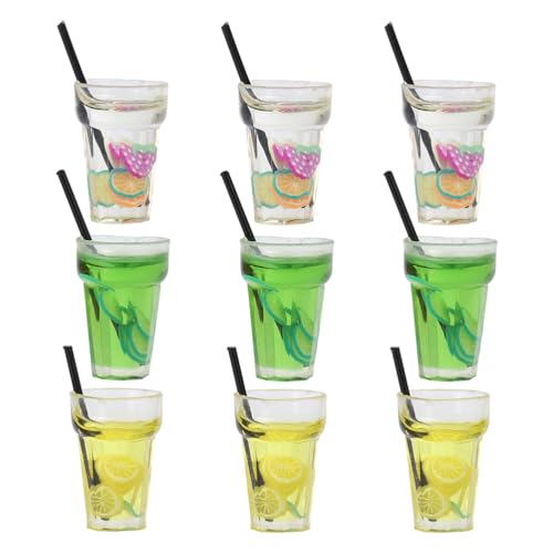Gogogmee 9 Miniaturbecher für Puppenhäuser: Mini-Trinkbecher und -Flaschen im Maßstab 1:12, realistische Getränkesammlung – zum Spielen und Ausstellen für Kinder von Gogogmee