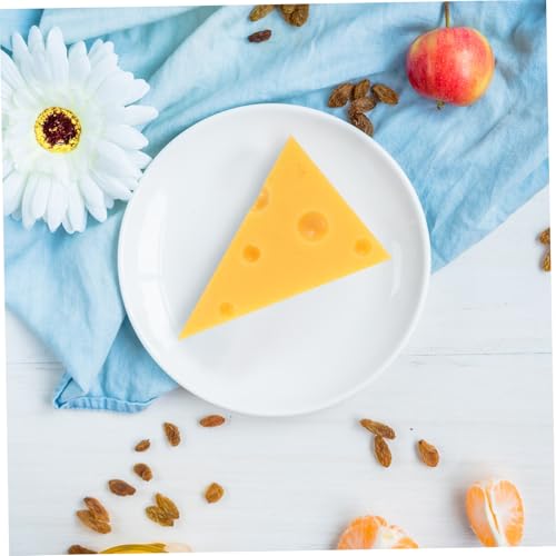 Gogogmee Realistisches Dreieck Käse Modell Künstliche Kuchenattrappe Simulation Käse Requisiten Lernspielzeug Für Fotografie Bühnenbild von Gogogmee