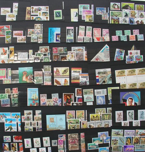 Goldhahn 50 Steckkarten mit Briefmarken aus 50 verschiedenen Ländern - Briefmarken für Sammler Goldhahn 50 Steckkarten mit Briefmarken aus 50 verschiedenen Ländern - Briefmarken für Sammler von Goldhahn