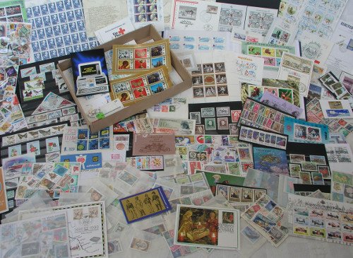 Goldhahn Stöberkiste VADUZ mit Liechtenstein Block - Briefmarken für Sammler von Goldhahn