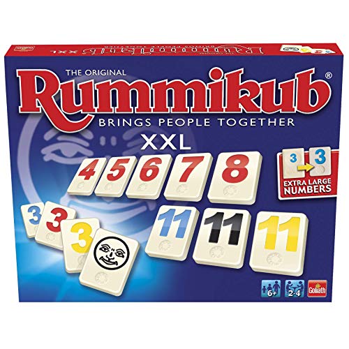 Rummikub XXL mit den größten Zahlen, leichter zu lesen, das berühmte Strategiespiel für die ganze Familie, kreieren Sie Dreier oder Treppen. Viel Spaß mit diesem Spiel für alle Altersgruppen, 928842 von Goliath Toys