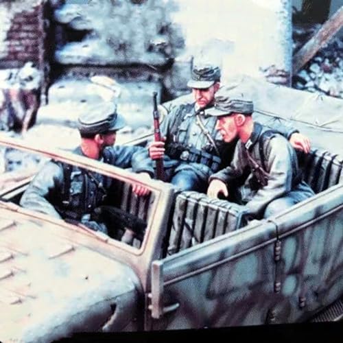 1/35 WWII German Motorcycle Driver and Soldier Resin Model Kit Unbemalte und unmontierte Miniatur Resin Modellteile (2 Männer, ohne Motorrad) // E7D2a-3 von GoodYouth