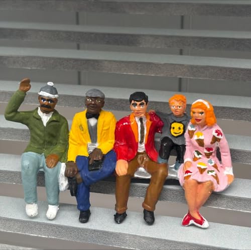 F1153 - Greenhills Scalextric Carrera Painted Trackside Seated Spectator Group 1.32 Scale - New F1153 - Greenhills Scalextric Carrera Painted Trackside Seated Spectator Group 1.32 Scale - New von Greenhills