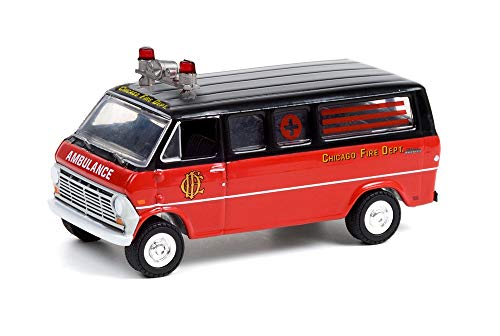 Greenlight 30242 1969 Club Wagon Ambulance – CFD Chicago Fire Department (Hobby Exclusive), Maßstab 1:64 von Greenlight