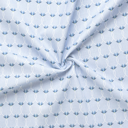 Gütermann Ring a Roses - Most Beautiful Baumwollstoff 09-75 Hellblau mit Blumen 145cm - 50cm von Gütermann