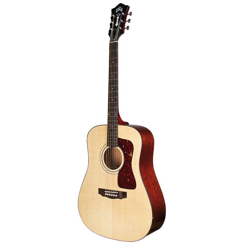 Guild D-40 Traditional Westerngitarre von Guild