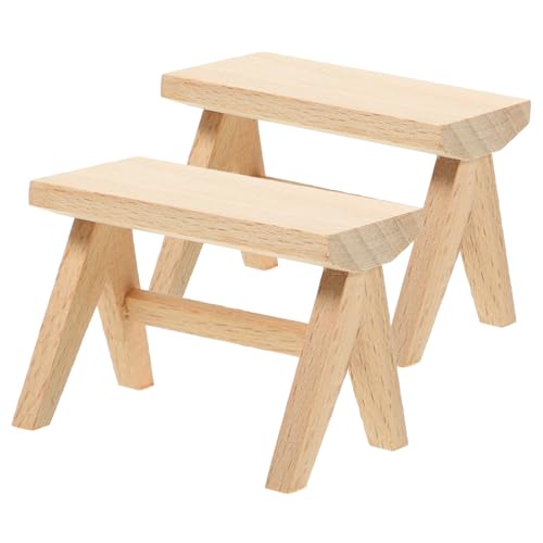 HANABASS 2 Stück Miniatur Hocker aus Holz für Puppenhaus Exquisites Zubehör für Puppenhaus Dekoration Leicht und Platzsparend für Kreative Spiele von HANABASS