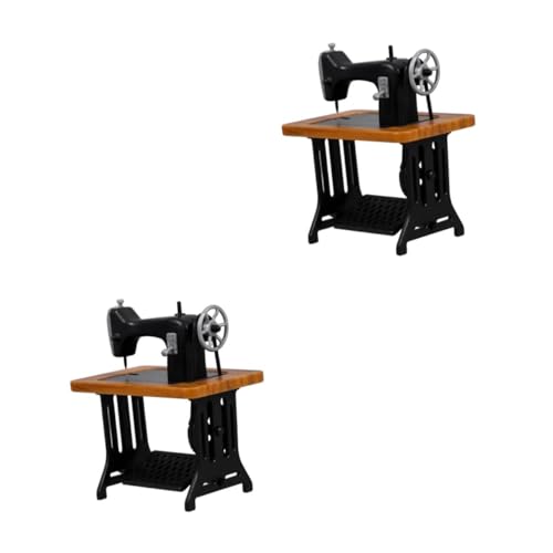 HANABASS 2 Stück Miniatur Nähmaschine Puppenhaus Retro Modell Vintage Stil für Basteln Dekoration Funktional Eleganter Einzigartiges Design Holzoptik von HANABASS