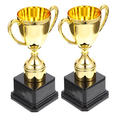 HEALSOPTHY 2 Stück Trophäen Goldfarben Kunststoff Kleine Pokale für Wettbewerbe Party Belohnungen Geburtstagsgeschenke Kinderzimmer Preise HEALSOPTHY 2 Stück Trophäen Goldfarben Kunststoff Kleine Pokale für Wettbewerbe Party Belohnungen Geburtstagsgeschenke Kinderzimmer Preise von HEALSOPTHY