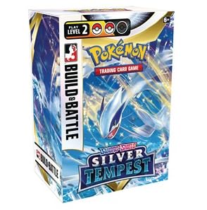 Silberne Sturmwinde Pokémon – Build & Battle Kit (Schwert & Schild) mit 4 Boosterpacks & 40-Karten-Deck + Heartforcards® Versandschutz von HEART FOR CARDS