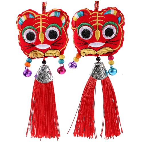 HEMOTON 2 Stück Tiger Anhänger Tiger Maskottchen Hängedekor Plüsch Tiger Maskottchen Feng Shui Kuscheltier Hängeornament Kuscheltier Tiger Auto Medaillon Rotes Tuch HEMOTON 2 Stück Tiger Anhänger Tiger Maskottchen Hängedekor Plüsch Tiger Maskottchen Feng Shui Kuscheltier Hängeornament Kuscheltier Tiger Auto Medaillon Rotes Tuch von HEMOTON