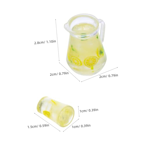 HEMOTON 4 Stück Teiliges Miniatur Zitronenlimonaden mit und Gläsern Detailreiches Mini Getränkemodell für Puppenhaus Dekoration Sommerliches Diorama Zubehör Vielseitig für Fotorequisiten von HEMOTON