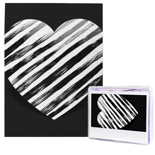 Puzzle für Erwachsene, 500 Teile, Holzpuzzle, moderne Kunst, Puzzle, schwarz-weiß gestreiftes Herz, herausfordernde Puzzles, individuelles Bild, Puzzle, personalisiertes Fotopuzzle für Geschenk Puzzle für Erwachsene, 500 Teile, Holzpuzzle, moderne Kunst, Puzzle, schwarz-weiß gestreiftes Herz, herausfordernde Puzzles, individuelles Bild, Puzzle, personalisiertes Fotopuzzle für Geschenk von HJTRW