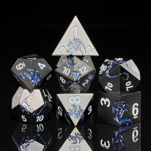 HNCCESG DND Würfel Set, Glitzernder Blauer Drache, 7 Stück Polyedrische Metall D&D Würfel Spielwürfel für Dungeons und Drachen,Tischspiel (schwarzer Glitzer, Blauer Drache) HNCCESG DND Würfel Set, Glitzernder Blauer Drache, 7 Stück Polyedrische Metall D&D Würfel Spielwürfel für Dungeons und Drachen,Tischspiel (schwarzer Glitzer, Blauer Drache) von HNCCESG