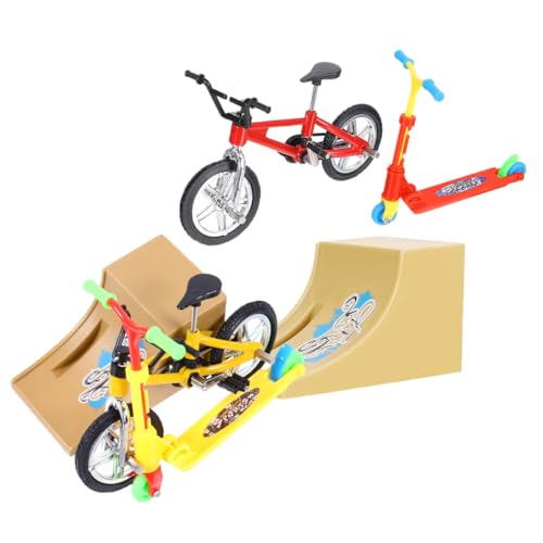 HOMOBABE 2 Sätze Finger Scooter und Finger Bike mit Mini Rampen Desktop Wettkampfspiel für Jungen und Mädchen Multifunktionales Fingerspielzeug zur Stressreduktion und Dekoration HOMOBABE 2 Sätze Finger Scooter und Finger Bike mit Mini Rampen Desktop Wettkampfspiel für Jungen und Mädchen Multifunktionales Fingerspielzeug zur Stressreduktion und Dekoration von HOMOBABE