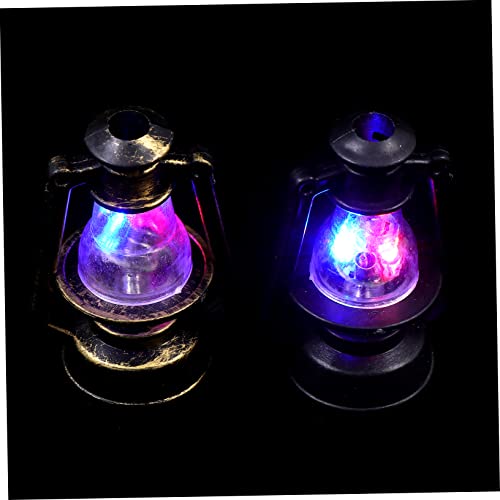 HOMOBABE 2stücke Miniatur Kerosinlampen Deko Umweltfreundliche Laternen Für Nostalgische Szenen Und Kreative Gestaltung HOMOBABE 2stücke Miniatur Kerosinlampen Deko Umweltfreundliche Laternen Für Nostalgische Szenen Und Kreative Gestaltung von HOMOBABE
