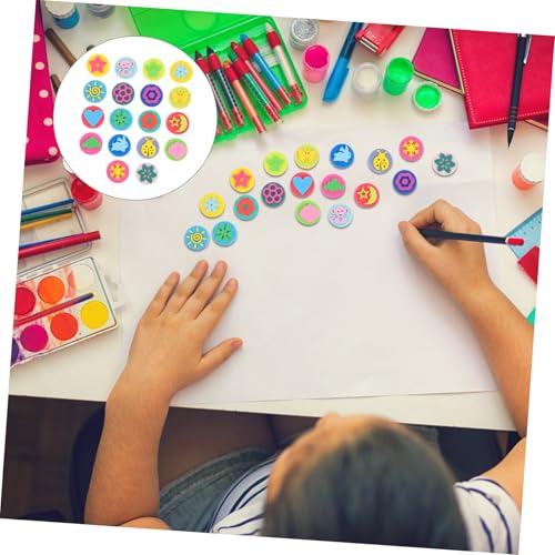 HONMEET 18 Stück Teiliges Stempelset Eva Doppelseitig mit Bunten Motiven Ungiftig Vielseitig für Kindergarten Malen Graffiti und Scrapbooking Kreative DIY Zeichenwerkzeuge für Jungen und von HONMEET