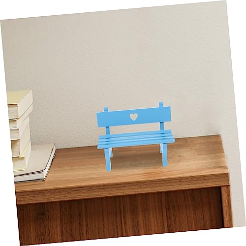HOODANCOS Miniatur Holzbank mit Herzform Miniatur Stuhl Dekoration für Puppenhaus Kleine Holz Bank als Deko Accessoire Stabile Mini Bank für Miniaturhäuser Handgefertigtes Holz Ornament von HOODANCOS