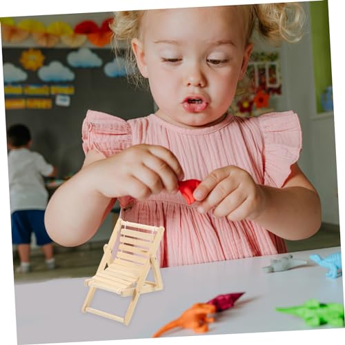 HOODANCOS Miniatur Strandstuhl aus Leichter Puppenhaus Liegestuhl Kompakte Mini Beach Lounger Dekoration Stabile Seaside Szene Accessoire für Puppenhaus und DIY Strand Mikrolandschaft von HOODANCOS
