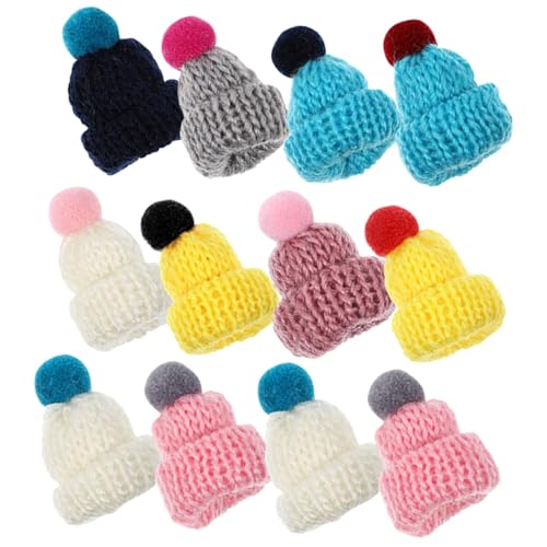 HOOTNEE 12 Stück Teiliges Miniatur Strickmützen aus Hautfreundlichem Material Verschleißfest und Vielseitig Einsetzbar als DIY Accessoires für Puppen Weihnachtsbaum und Zufällige Farbe von HOOTNEE