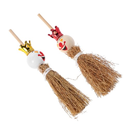 HOOTNEE 2 Stück Miniaturisierte Clown Besen für Puppenhaus Zubehör Detailgetreue Mini Besen für Halloween Dekorationen Einzigartiges und Unterhaltsames für Sammler und Puppenhaus Modelle HOOTNEE 2 Stück Miniaturisierte Clown Besen für Puppenhaus Zubehör Detailgetreue Mini Besen für Halloween Dekorationen Einzigartiges und Unterhaltsames für Sammler und Puppenhaus Modelle von HOOTNEE
