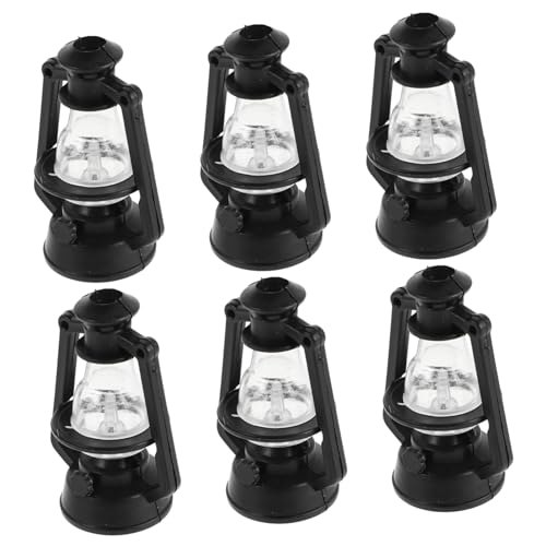 HOOTNEE 6 Stück Puppenhaus Laternen Petroleumlampe Für Puppenhaus Miniatur Lampen Miniatur Puppenhaus Szenen Dekoration Miniatur Petroleumlampe Figur Petroleumlaterne Schwarzer HOOTNEE 6 Stück Puppenhaus Laternen Petroleumlampe Für Puppenhaus Miniatur Lampen Miniatur Puppenhaus Szenen Dekoration Miniatur Petroleumlampe Figur Petroleumlaterne Schwarzer von HOOTNEE
