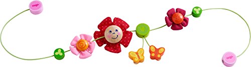 HABA 303822 - HABA Kinderwagenkette Schmetterlingsfreunde , Wagenkette mit bunten Blumen- und Schmetterlingsmotiven , Baby-Spielzeug für den Kinderwagen von HABA