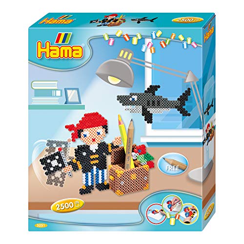 Hama Perlen 3251 Geschenk-Set Piraten mit ca. 2.500 bunten Midi Bügelperlen mit Durchmesser 5 mm, Motivvorlage und Stiftplatte, inkl. Bügelpapier, kreativer Bastelspaß für Groß und Klein von Hama Perlen