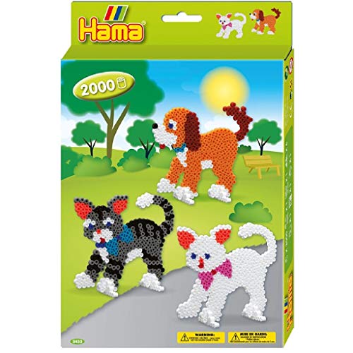 Hama Perlen 3433 Geschenk-Set Hund und Katze mit ca. 2.000 bunten Midi Bügelperlen mit Durchmesser 5 mm, 2 Stiftplatten, inkl. Bügelpapier, kreativer Bastelspaß für Groß und Klein Hama Perlen 3433 Geschenk-Set Hund und Katze mit ca. 2.000 bunten Midi Bügelperlen mit Durchmesser 5 mm, 2 Stiftplatten, inkl. Bügelpapier, kreativer Bastelspaß für Groß und Klein von Hama