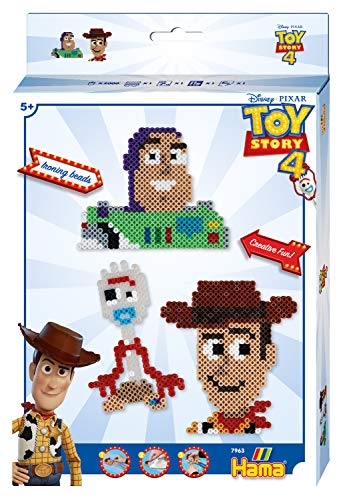 Hama Perlen 7963 Kleines Geschenk-Set Toy Story 4 mit ca. 2.000 bunten Midi Bügelperlen mit Durchmesser 5 mm, Motivvorlage und Stiftplatte, inkl. Bügelpapier, kreativer Bastelspaß für Groß und Klein von Hama Perlen