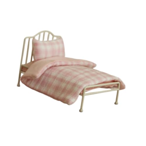 Harilla Puppenhaus Miniaturmetallbett mit Bettwäsche, 1: 12 Mini -Bett realistische Puppenhausmöbel für Dollhouse, so tun Spiele Oranmente Harilla Puppenhaus Miniaturmetallbett mit Bettwäsche, 1: 12 Mini -Bett realistische Puppenhausmöbel für Dollhouse, so tun Spiele Oranmente von Harilla