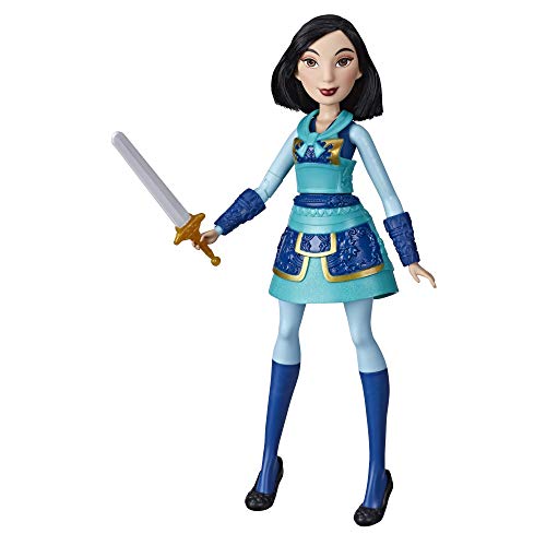 Hasbro Disney Prinzessinnen Tapfere Kriegerin Mulan mit Schwert-Action, Mulan Puppe im Krieger-Outfit, Spielzeug für Kinder E8628 von Disney Princess