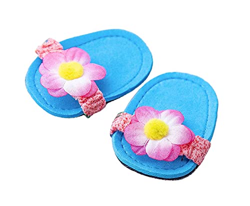Heless 135 - Bade-Schuhe für Puppen, in Blau mit Blumenapplikation, Größe 28 - 35 cm, ideal zum sommerlichen Puppen-Outfit Heless 135 - Bade-Schuhe für Puppen, in Blau mit Blumenapplikation, Größe 28 - 35 cm, ideal zum sommerlichen Puppen-Outfit von Heless