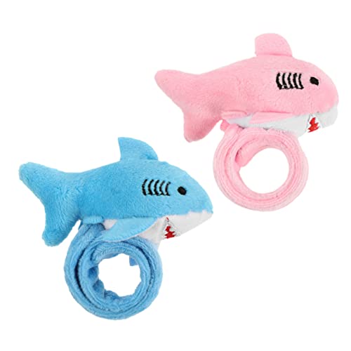 Hemobllo 2Stücke Plüsch Slap Armbänder für Lustige Partyarmbänder und Gastgeschenke für Geburtstagsfeiern Leicht und Bequem für Stundenlangen Hemobllo 2Stücke Plüsch Slap Armbänder für Lustige Partyarmbänder und Gastgeschenke für Geburtstagsfeiern Leicht und Bequem für Stundenlangen von Hemobllo