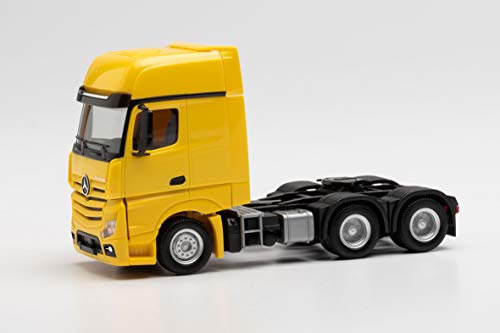 herpa 305167-003 Mercedes-Benz Actros Gigaspace 6x4 Zugmaschine, gelb in Miniatur zum Basteln Sammeln und als Geschenk herpa 305167-003 Mercedes-Benz Actros Gigaspace 6x4 Zugmaschine, gelb in Miniatur zum Basteln Sammeln und als Geschenk von herpa