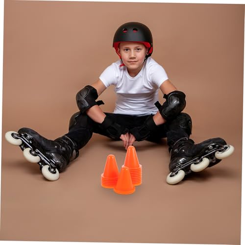 Hohopeti 20 Stück Teiliges Outdoor Training Markierungskegel aus Leichtem Kunststoff Stapelbar und Windstabil Farbige Agility Pylonen für Rollschuh und Fußball Übungen Robust und Langlebig von Hohopeti