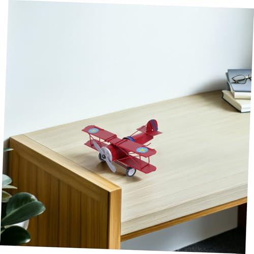 Holibanna Vintage Schmiedeeisen Flugzeugmodell mit Hoher Detailtreue Nostalgisches Heimdekor und Pädagogisches für Rotes Retro Flugzeug Ornament von Holibanna