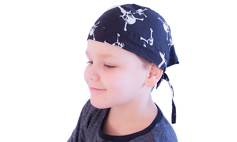 Bandana Totenkopf - Piratenkopftuch von Holzspielerei