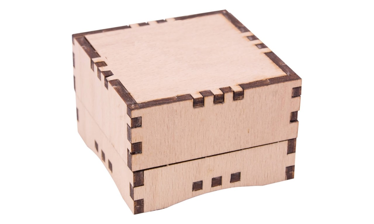 Holztruhe Bausatz, klein, Blanco – Bastelvergnügen für die ganze Familie Holztruhe Bausatz, klein, Blanco – Bastelvergnügen für die ganze Familie von Holzspielerei