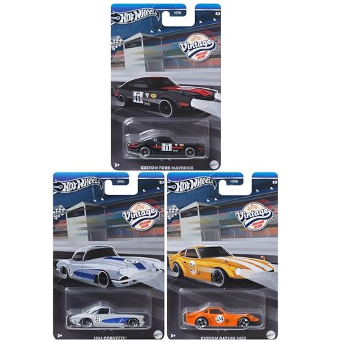 Hot Wheels 2024 Vintage Racing Club – 3er-Pack (HRT81‑956B) | 1962 Corvette, Custom Ford Maverick & Custom Datsun 240Z | 1:64 Die-Cast Collector Cars – ab 3 Jahren von Hot Wheels